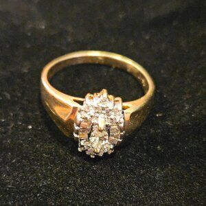 Diamond Ring 14K Yellow Gold Sz 9